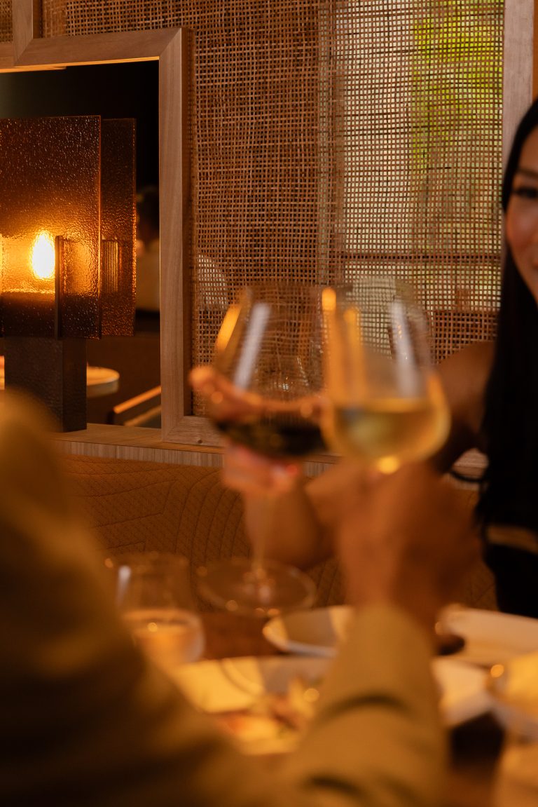 KIN Dining Point Hotel